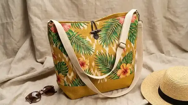 Reusable eco tote bags go green India — Vadalo Ventures