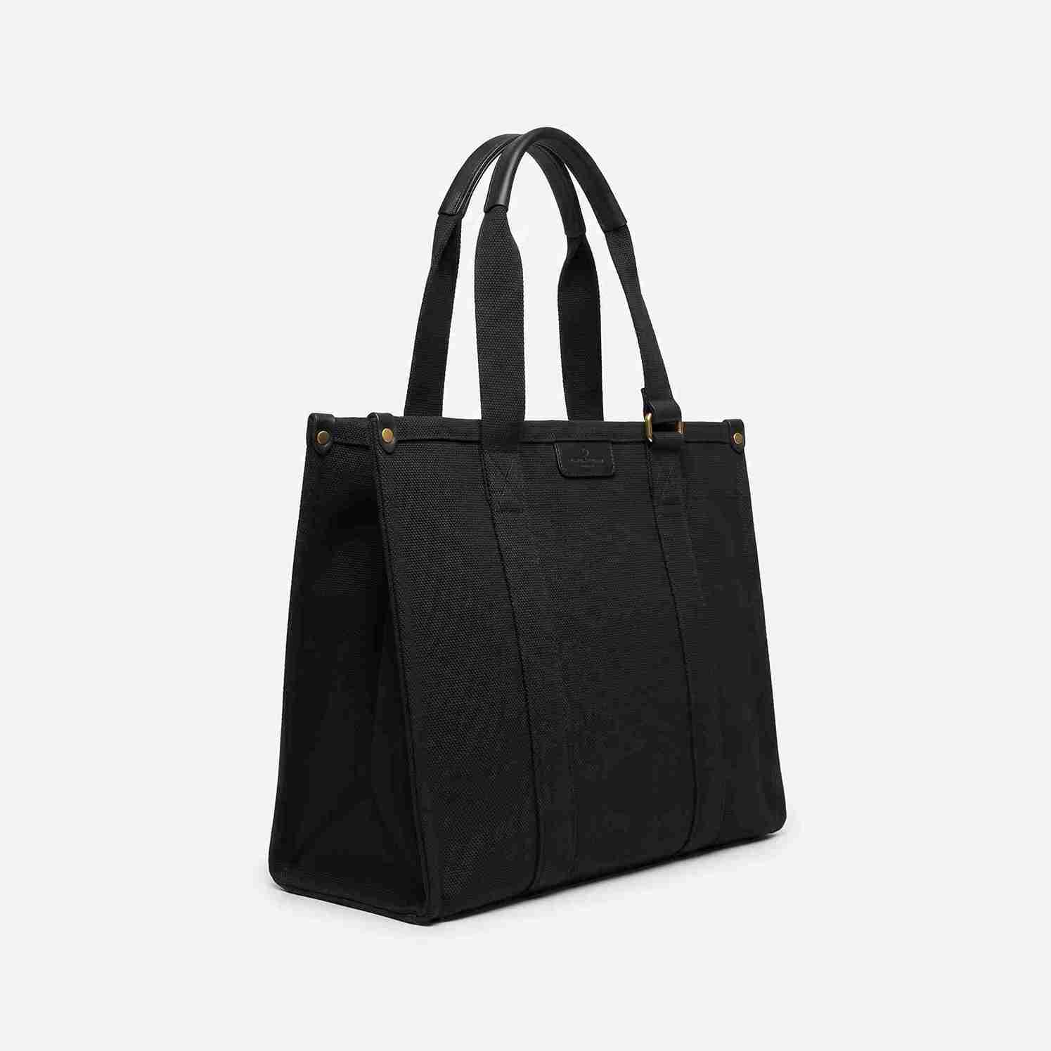 Shopping Bags Manufacturer India — reusable shopping bags from Vadalo Ventures Kolkata